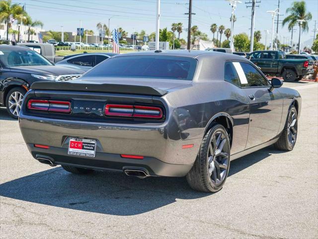 2019 Dodge Challenger SXT