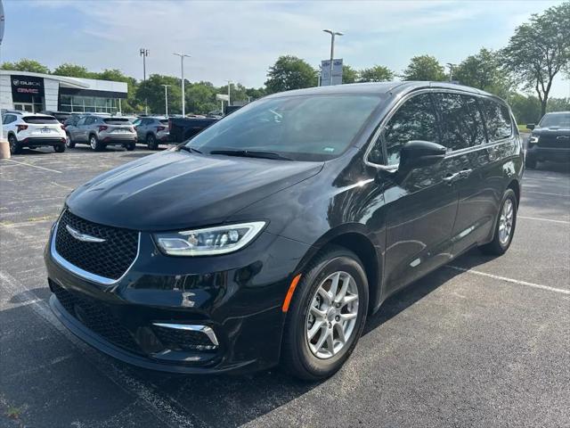2025 Chrysler Pacifica Select for sale in ROCKFORD, IL