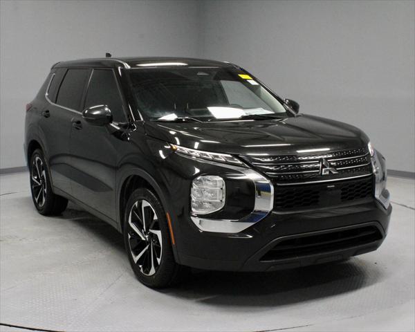 2022 Mitsubishi Outlander ES 2.5 S-AWC for sale in Groveport, OH