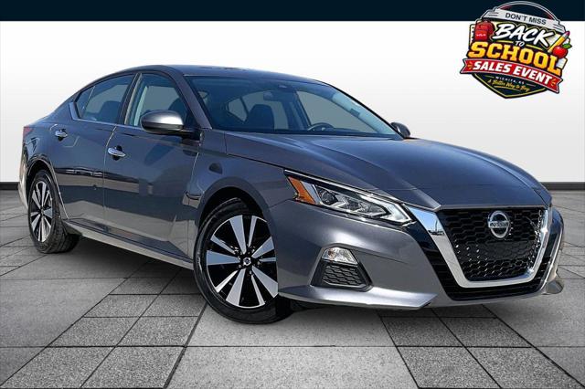 2021 Nissan Altima SV FWD for sale in Wichita, KS