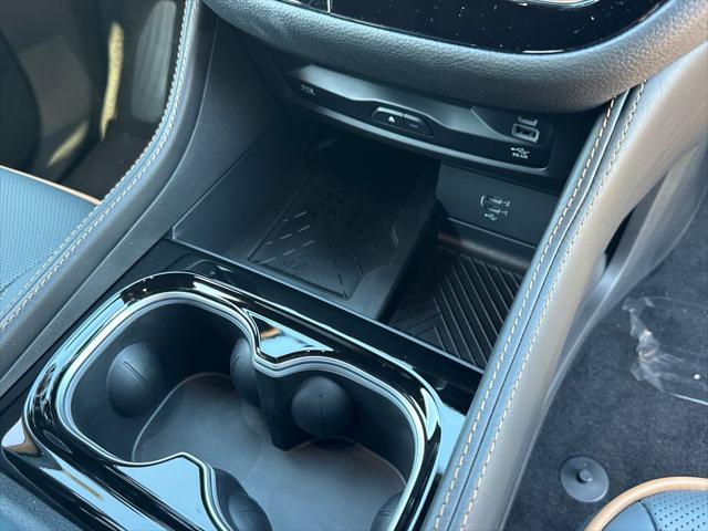 2027 Chrysler Pacifica Pinnacle