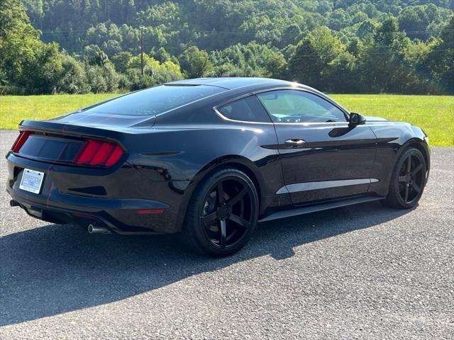 2016 Ford Mustang V6