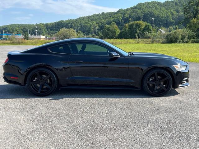 2016 Ford Mustang V6