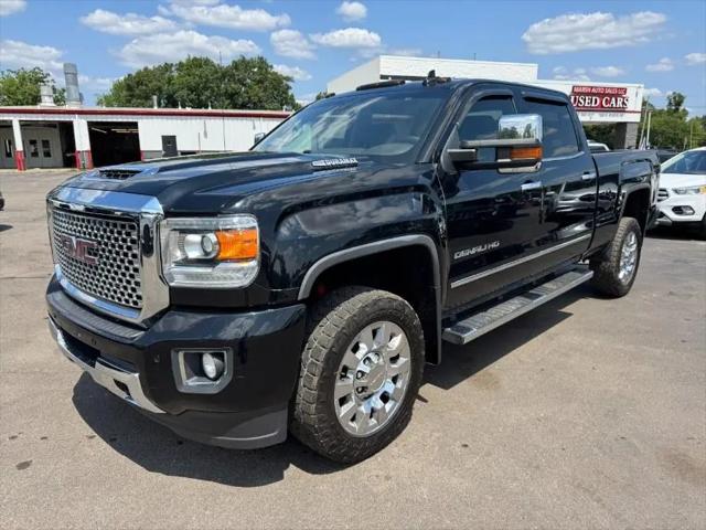 2017 GMC Sierra 2500HD Denali for sale in Brandon Twp, MI