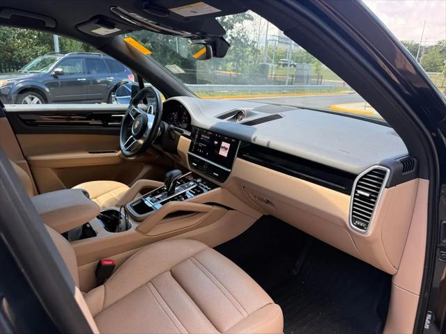 2021 Porsche Cayenne Cayenne