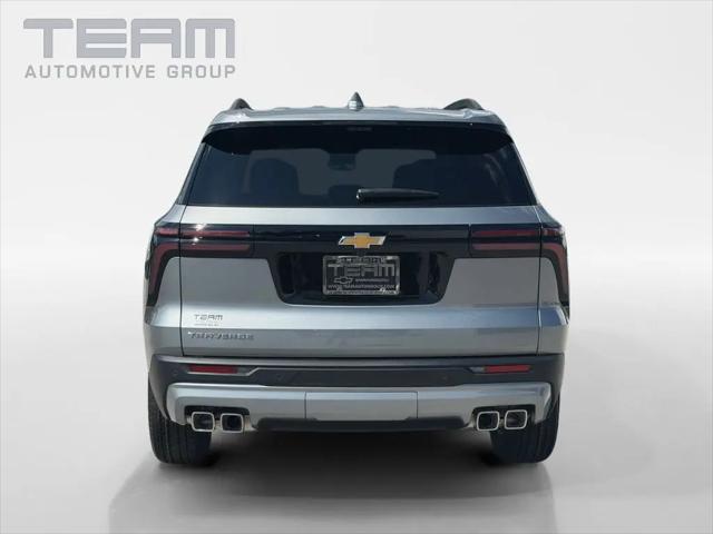 2027 Chevrolet Traverse FWD LT