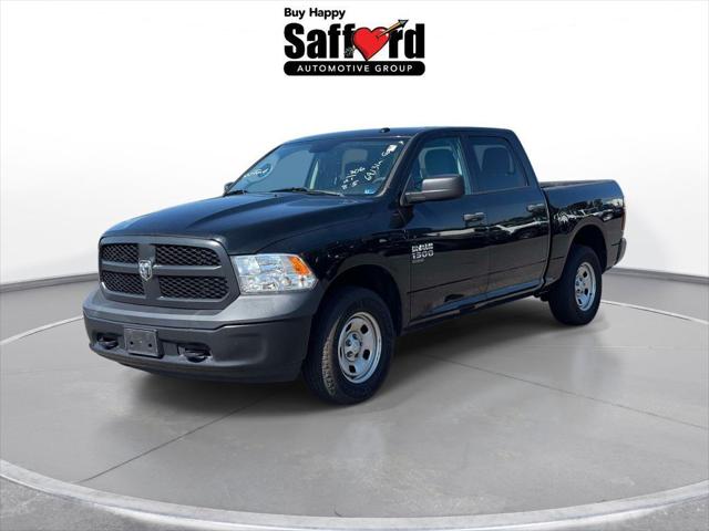 2021 RAM 1500 Classic Tradesman Crew Cab 4x4 57 Box 2021 RAM 1500 Classic Tradesman Crew Cab 4x4 57 Box