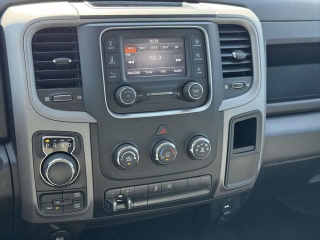 2021 RAM 1500 Classic Tradesman Crew Cab 4x4 57 Box 2021 RAM 1500 Classic Tradesman Crew Cab 4x4 57 Box