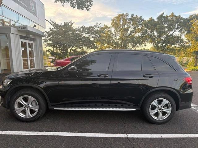 2018 Mercedes-Benz GLC 300 4MATIC 2018 Mercedes-Benz GLC 300 4MATIC
