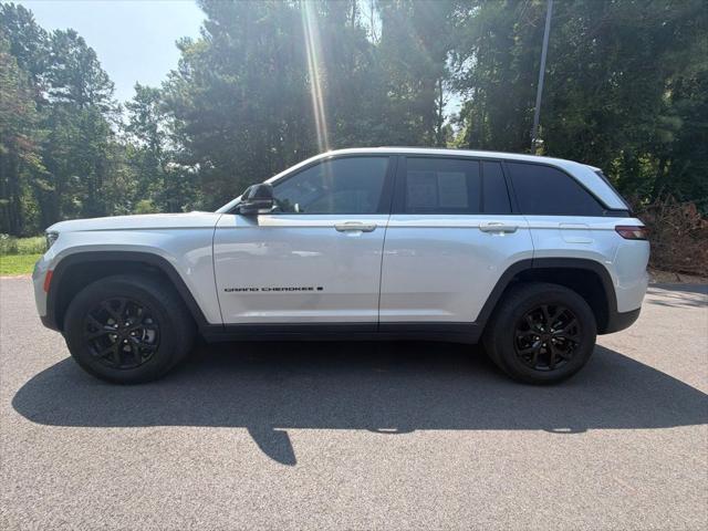 2025 Jeep Grand Cherokee Altitude 4x4 2025 Jeep Grand Cherokee Altitude 4x4