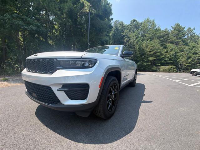 2025 Jeep Grand Cherokee Altitude 4x4 2025 Jeep Grand Cherokee Altitude 4x4