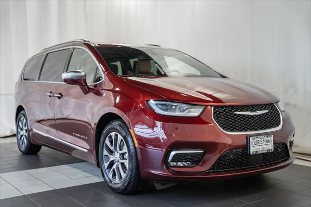 2021 Chrysler Pacifica Hybrid Pinnacle 2021 Chrysler Pacifica Hybrid Pinnacle