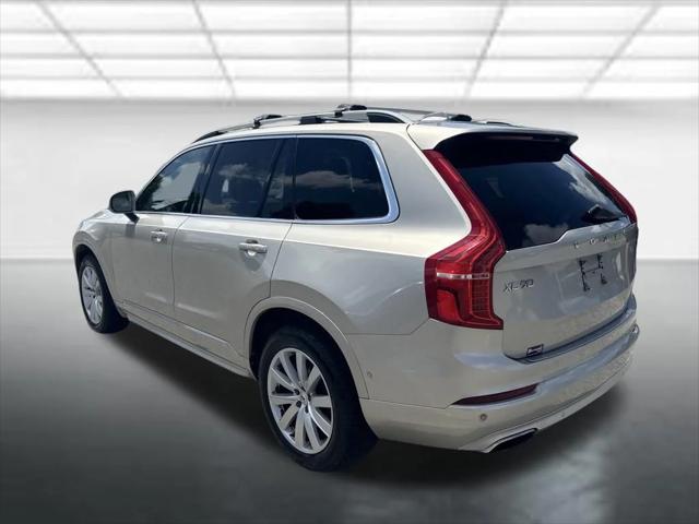 2018 Volvo XC90 T6 Momentum 2018 Volvo XC90 T6 Momentum
