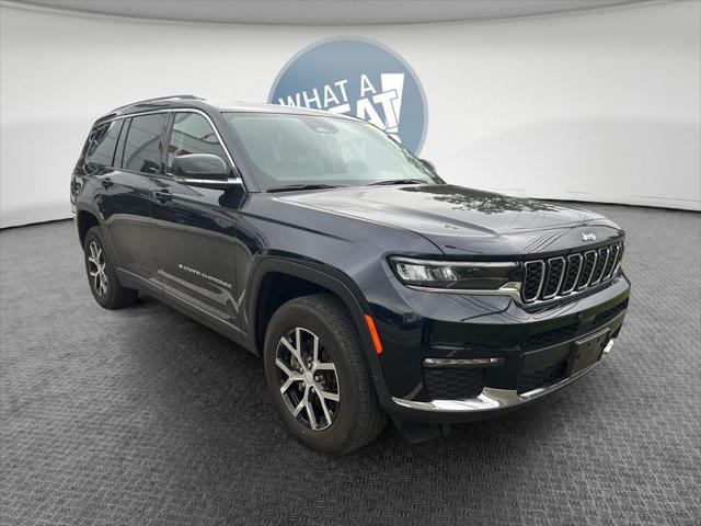 2023 Jeep Grand Cherokee L Limited 4x4 2023 Jeep Grand Cherokee L Limited 4x4