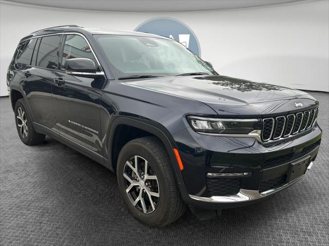2023 Jeep Grand Cherokee L Limited 4x4 2023 Jeep Grand Cherokee L Limited 4x4
