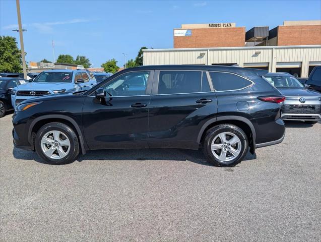 2025 Toyota Highlander LE