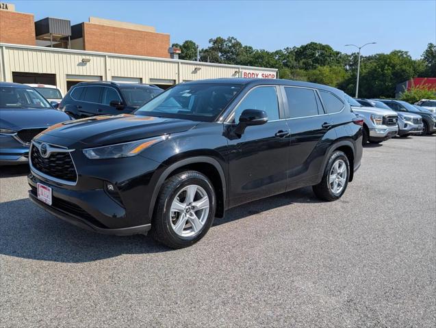 2025 Toyota Highlander LE