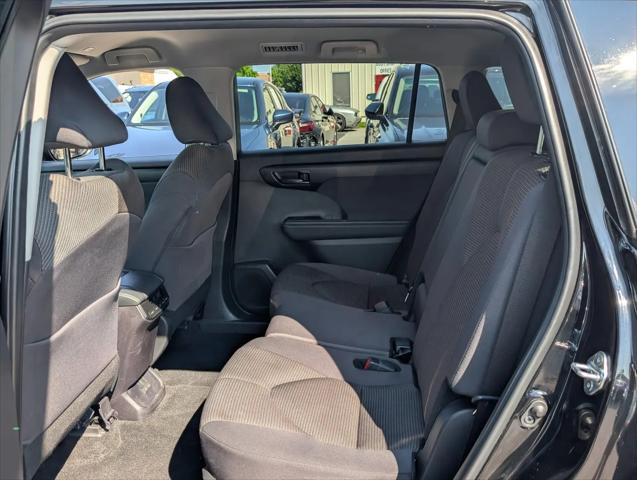2025 Toyota Highlander LE