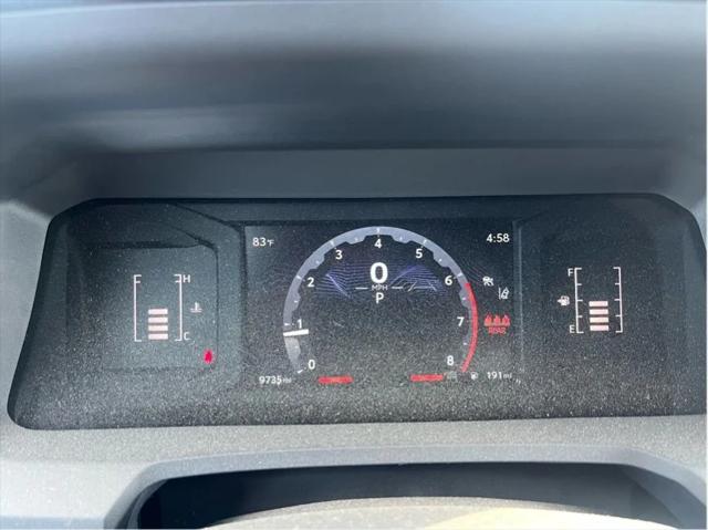 2024 Toyota Tacoma SR 2024 Toyota Tacoma SR