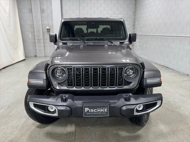 2026 Jeep Gladiator GLADIATOR SAHARA 4X4