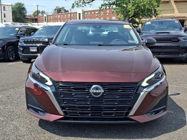 2025 Nissan Altima SV FWD