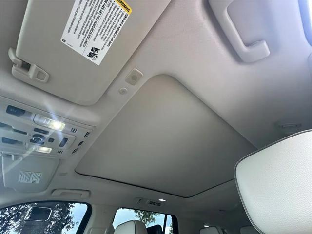 2021 GMC Yukon 4WD Denali