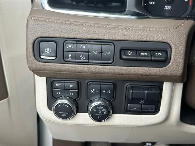 2021 GMC Yukon 4WD Denali