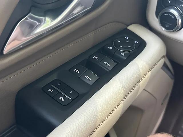 2021 GMC Yukon 4WD Denali