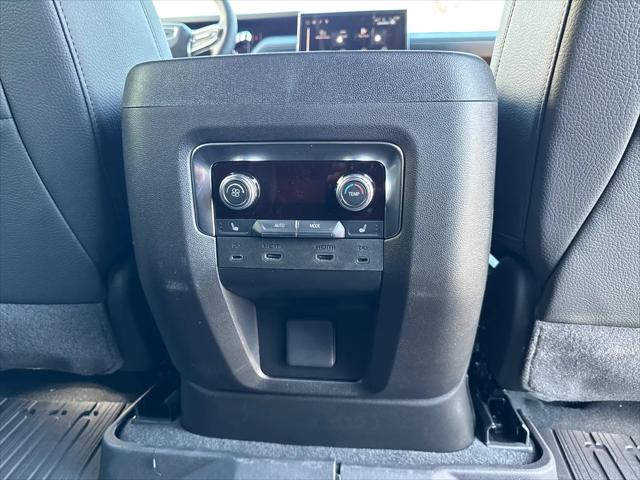 2026 GMC Yukon XL 4WD Denali