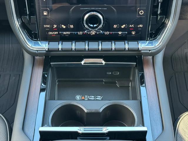2026 GMC Yukon XL 4WD Denali