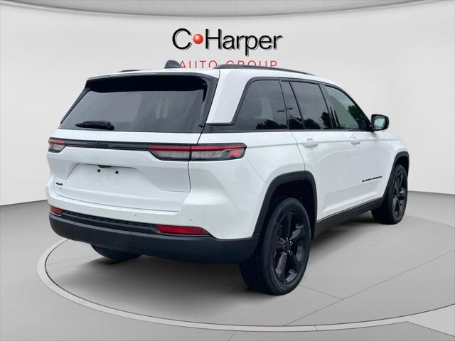 2023 Jeep Grand Cherokee Altitude 4x4 2023 Jeep Grand Cherokee Altitude 4x4