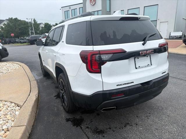 2023 GMC Acadia AWD SLT 2023 GMC Acadia AWD SLT