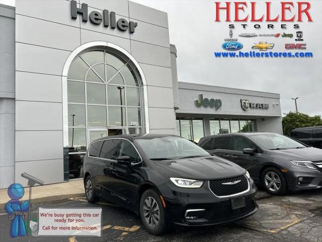 2024 Chrysler Pacifica Hybrid Select for sale in Pontiac, IL