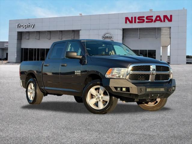 2022 Ram 1500 Classic Tradesman Crew Cab 4x4 5'7" Box for sale in Mesquite, TX