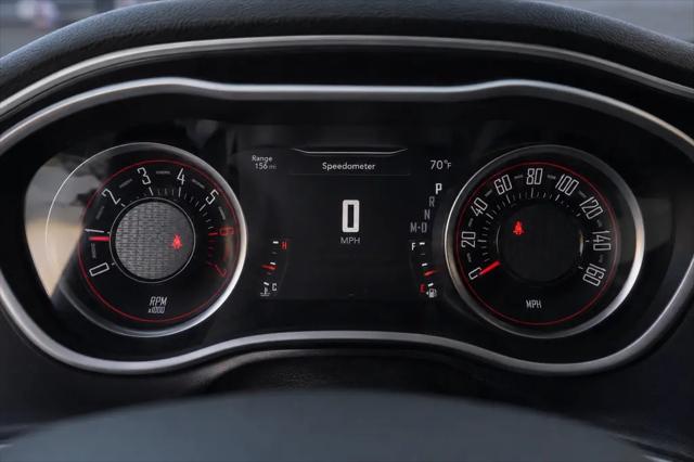 2016 Dodge Challenger SXT Plus