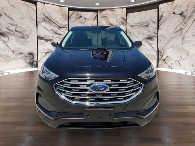 2020 Ford Edge SE