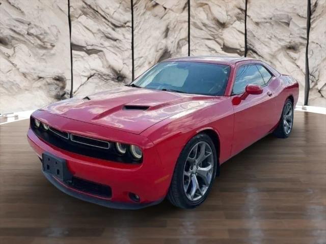 2015 Dodge Challenger SXT Plus