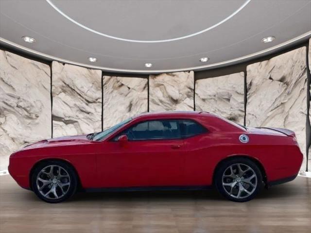 2015 Dodge Challenger SXT Plus
