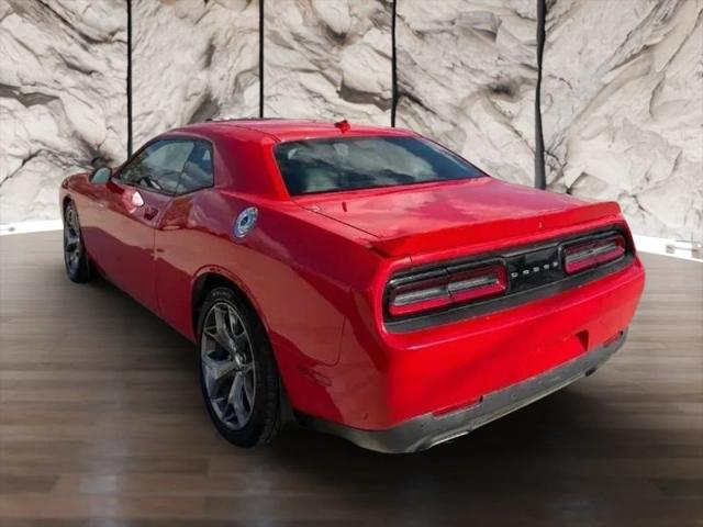 2015 Dodge Challenger SXT Plus