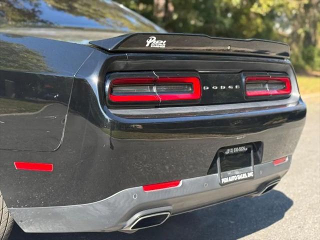 2016 Dodge Challenger SXT Plus