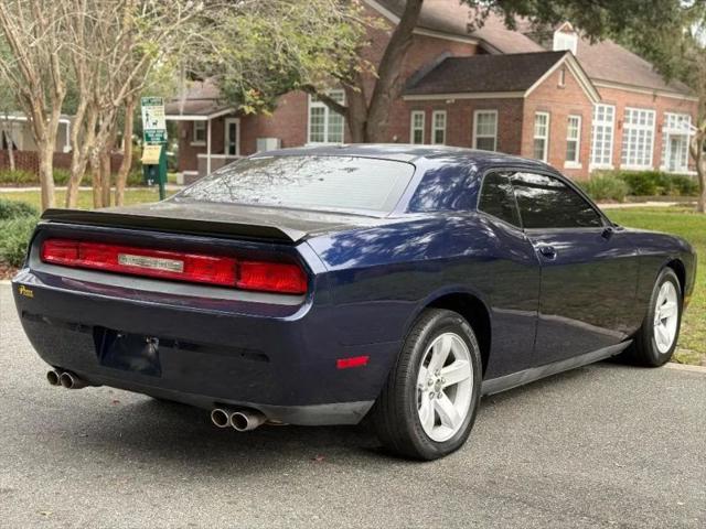 2013 Dodge Challenger SXT