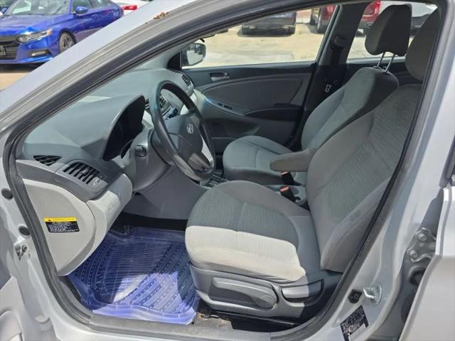2016 Hyundai Accent SE
