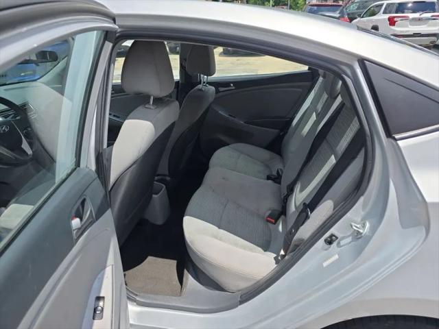 2016 Hyundai Accent SE