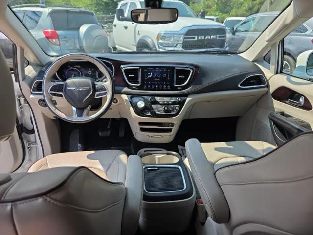 2020 Chrysler Pacifica Touring