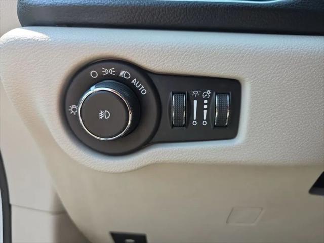 2020 Chrysler Pacifica Touring