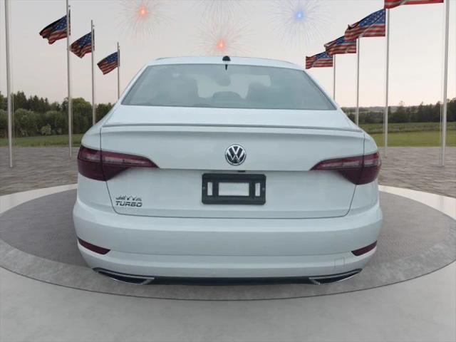 2021 Volkswagen Jetta 1.4T R-Line