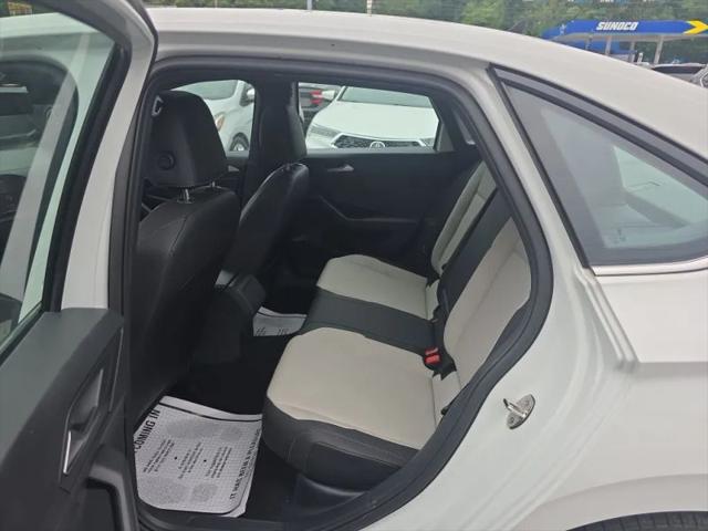 2021 Volkswagen Jetta 1.4T R-Line