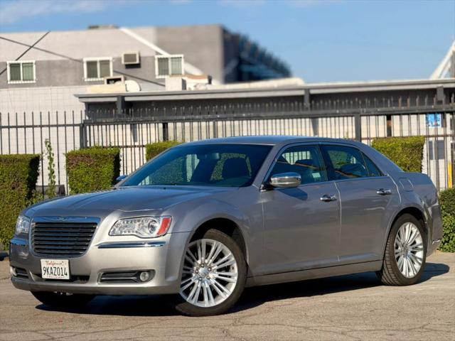 2011 Chrysler 300 300C for sale in North Hills, CA