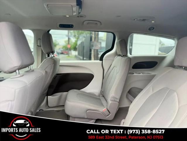 2017 Chrysler Pacifica Touring