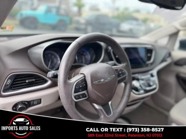 2017 Chrysler Pacifica Touring